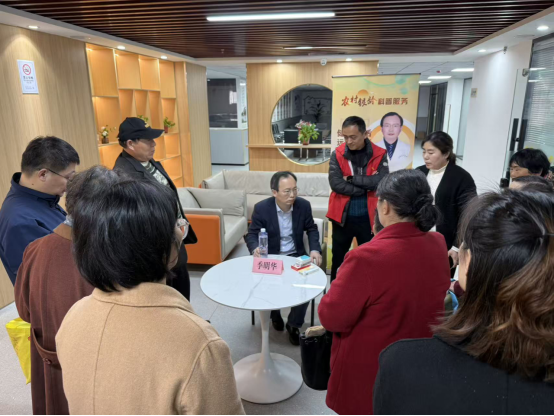 徐州開展農(nóng)村銀齡科普服務(wù)活動469.png 徐州開展農(nóng)村銀齡科普服務(wù)活動469.png