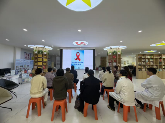 泉山區碧水灣社區舉行世界艾滋病日科普宣傳活動26.png 泉山區碧水灣社區舉行世界艾滋病日科普宣傳活動26.png